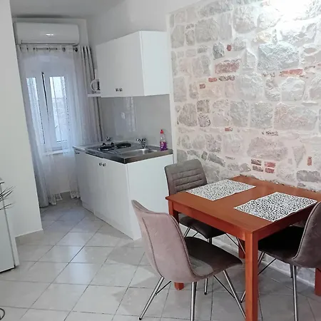 Appartement Andela Kaštela