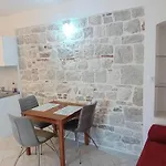 Andela Kaštela