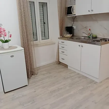 Andela Apartament *