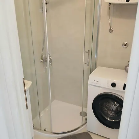 Andela Apartament *